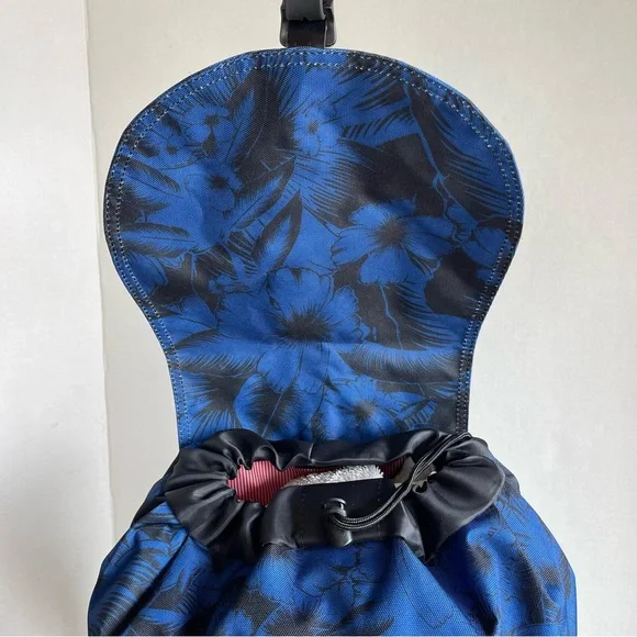 Herschel Supply Co. Dawson Blue Hawaiian Print Backpack - Picture 12 of 16